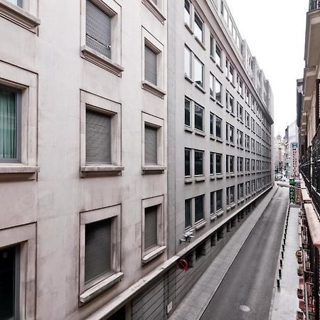 Hostal Las Cortes Madrid Exterior foto